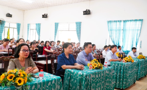 Hơn 720 cán bộ, giáo viên hoàn thành bồi dưỡng lý luận chính trị hè