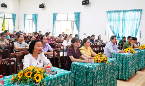 BÌNH LONG KHAI GIẢNG LỚP BỒI DƯỠNG KIẾN THỨC QUỐC PHÒNG VÀ AN NINH