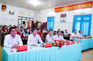 Bình Long phát động chương trình và ra quân khám sức khoẻ miễn phí cho người dân