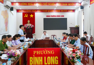 CHỦ TỊCH UBND PHƯỜNG BÌNH LONG ĐẶNG HOÀNG THÁI CHỦ TRÌ HỌP THÀNH VIÊN UBND PHƯỜNG MỞ RỘNG VỀ CÔNG TÁC CÁN BỘ