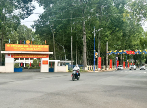 PHƯỜNG BÌNH LONG RỰC RỠ CỜ HOA TRONG NGÀY TẾT ĐỘC LẬP 2-9