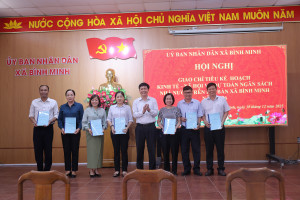 Hội nghị giao chỉ tiêu kế hoạch phát triển KT-XH và dự toán...