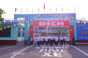 Bình Minh: Trên 1.000 người tham gia Ngày chạy Olympic vì sức khỏe toàn dân