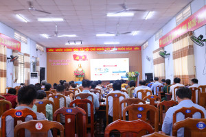 XÃ BÌNH MINH THAM DỰ HỘI NGHỊ BỒI DƯỠNG NÂNG CAO NĂNG LỰC ĐỘI NGŨ CÁN BỘ CƠ SỞ TRONG MÔ HÌNH CHÍNH QUYỀN ĐỊA PHƯƠNG 02 CẤP