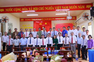 ĐẢNG ỦY XÃ BÌNH MINH TỔ CHỨC LỄ TRAO TẶNG HUY HIỆU ĐẢNG ĐỢT 02/9/2026
