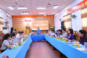 GIÁM SÁT CHUYÊN ĐỀ VỀ CHUYỂN ĐỔI SỐ, ỨNG DỤNG KHOA HỌC, CÔNG NGHỆ TRONG GIẢI QUYẾT THỦ TỤC HÀNH CHÍNH