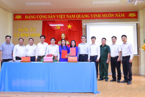 HỘI NGHỊ BÀN GIAO NHIỆM VỤ THAM MƯU VỀ CÔNG TÁC DÂN VẬN TỪ BAN XÂY DỰNG ĐẢNG VỀ CƠ QUAN ỦY BAN MTTQVN XÃ