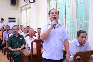 Hội nghị đối thoại giữa Bí thư Đảng uỷ và Chủ tịch UBND xã với Nhân dân