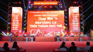 Tưng bừng chương trình nghệ thuật và bắn pháo hoa mừng Đại lễ 30-4 và sự kiện thành lập thành phố Đồng Nai tại phường Bình Phước.