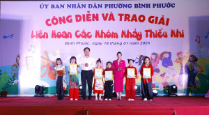 Nhomnhaytraogiai