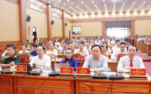 Video Phường Bình Phước công bố nghị quyết, quyết định về thành lập, tổ chức lại các khu phố