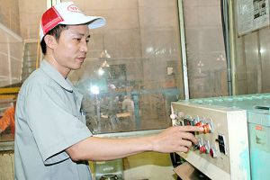 Phát huy sáng tạo trong lao động sản xuất