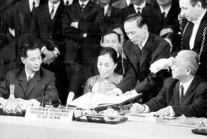 Nhìn lại quá trình đàm phán lịch sử của Hiệp định Paris (27-1-1973 - 27-1-2018)