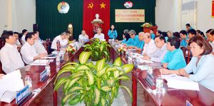 Chú trọng bảo vệ quyền lợi người lao động