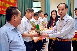 Đổi mới phương thức lãnh đạo, nâng cao vai trò tổ chức Đảng trong doanh nghiệp