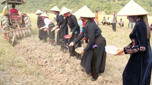 Lần thứ 2 khôi phục lễ hội Lồng Tồng của đồng bào Tày, Nùng