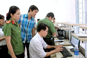 Thực hiện Tờ khai điện tử đăng ký cấp hộ chiếu: Giảm áp lực và thuận tiện cho người dân