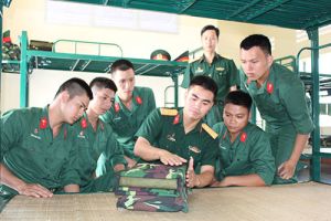 Tuần đầu trong quân ngũ