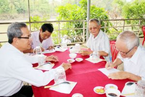 ​Cuộc gặp cuối tháng 3