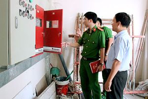 Phát hiện nhiều vi phạm về an toàn phòng cháy tại các chung cư