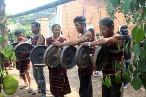 Giữ hồn văn hóa cồng chiêng Chơ Ro