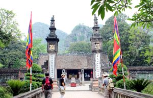 ​Nhân kỷ niệm 1.050 năm Nhà nước Đại Cồ Việt (968-2018): Thiêng liêng nước Việt