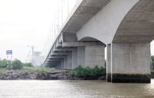 Đường cao tốc Bến Lức - Long Thành: Loay hoay mặt bằng