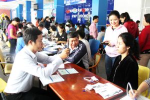 ​Đổ xô bổ sung thông tin thuê bao di động