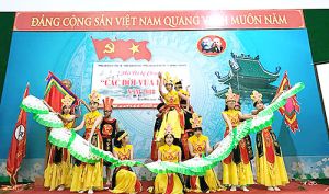 Giỗ Tổ Hùng Vương mùng 10-3 (âm lịch): Hướng về nguồn cội