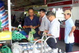 ​295 gian hàng tại hội chợ thương mại và tiêu dùng