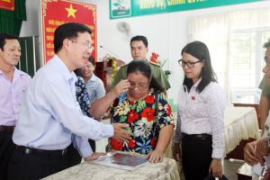 ​Cử tri tin tưởng vào cuộc đấu tranh phòng, chống tham nhũng