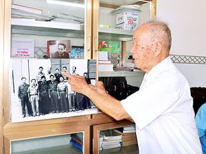 Kỷ niệm 64 năm Ngày chiến thắng Điện Biên Phủ (7-5-1954 - 7-5-2018): Ký ức về một thời hoa lửa