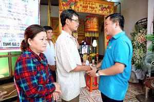 Tiếc thương chàng trai nghĩa hiệp