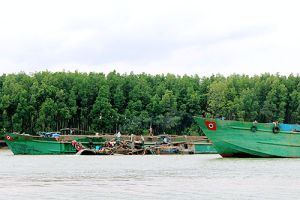 Tái triển khai dự án nạo vét thông luồng trên sông: Thận trọng!