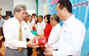 ​Tiến tới kỷ niệm 70 năm Ngày Chủ tịch Hồ Chí Minh ra Lời kêu gọi thi đua ái quốc (11-6-1948 - 11-6-2018): Lan tỏa phong trào nuôi heo đất khuyến học