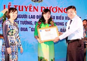 Phát huy tính tích cực, sáng tạo của người lao động trong làm theo Bác