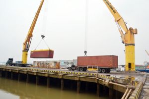 Cảng nội địa phát triển chưa xứng tầm
