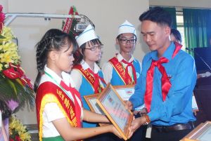 ​210 đại biểu Biên Hòa đạt danh hiệu cháu ngoan Bác Hồ