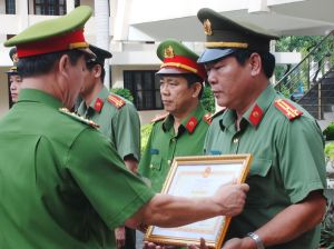 ​Nhiều tập thể, cá nhân được Bộ Công an khen thưởng
