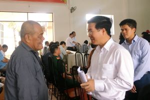 ​Trưởng ban Tuyên giáo Trung ương Võ Văn Thưởng đề nghị sớm giải quyết những kiến nghị của cử tri