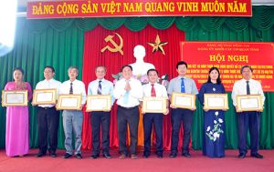 Đổi mới hoạt động, nâng cao năng lực lãnh đạo của tổ chức cơ sở Đảng