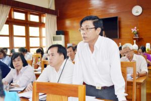 ​​Tiếp tục nắm bắt tình hình tư tưởng, đời sống nhân dân