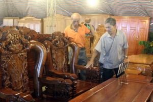 ​Nhiều chương trình khuyến mại tại hội chợ mỹ nghệ và tiêu dùng