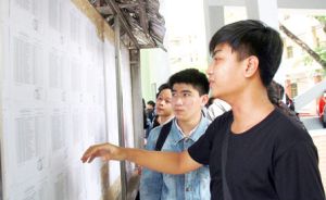 ​Điểm không cao, cân nhắc điểm sàn vào đại học