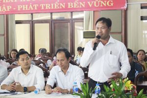 Gặp gỡ hơn 100 doanh nghiệp tháo gỡ khó khăn