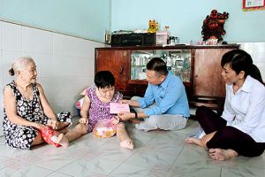 Chung tay xoa dịu nỗi đau da cam