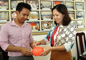 Bà Xuân và bữa cơm tri ân