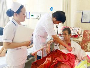 Bệnh nhân ung thư được hưởng nhiều quyền lợi bảo hiểm xã hội