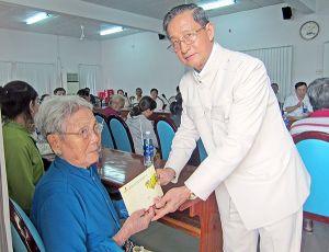 ​Góp sức làm việc nghĩa