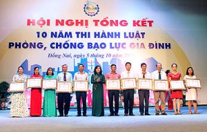 Đưa Luật Phòng, chống bạo lực gia đình đi vào cuộc sống